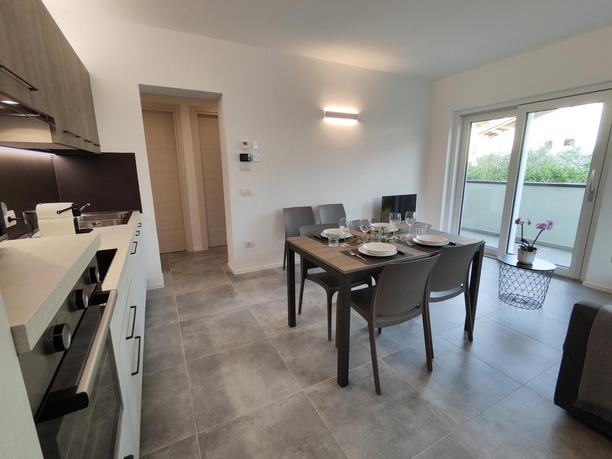 Apartamento Oasi Degli Ulivi Riva del Garda Exterior foto