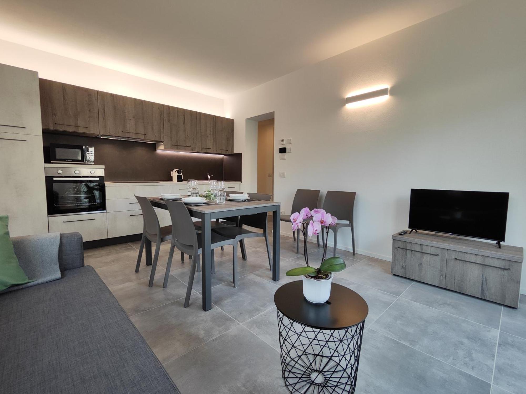Apartamento Oasi Degli Ulivi Riva del Garda Exterior foto